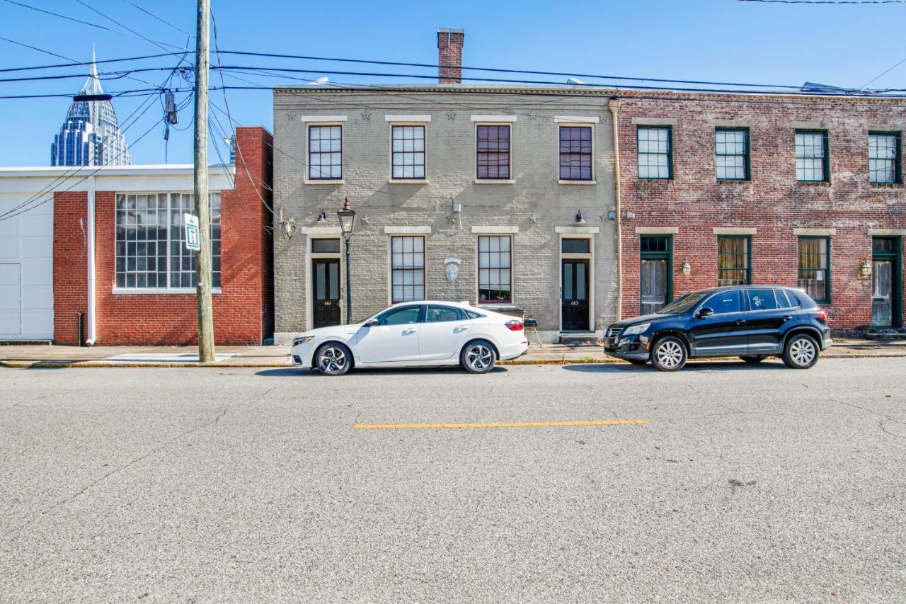 Stars On State In The Heart Of Downtown Historic District Apartment Mobile Exterior photo